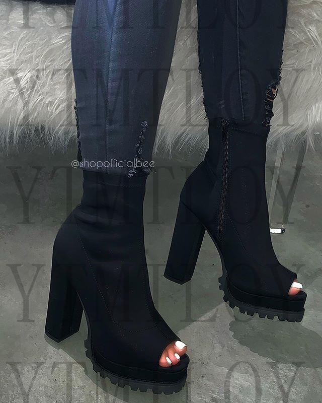 Stiletto Slingback Heels