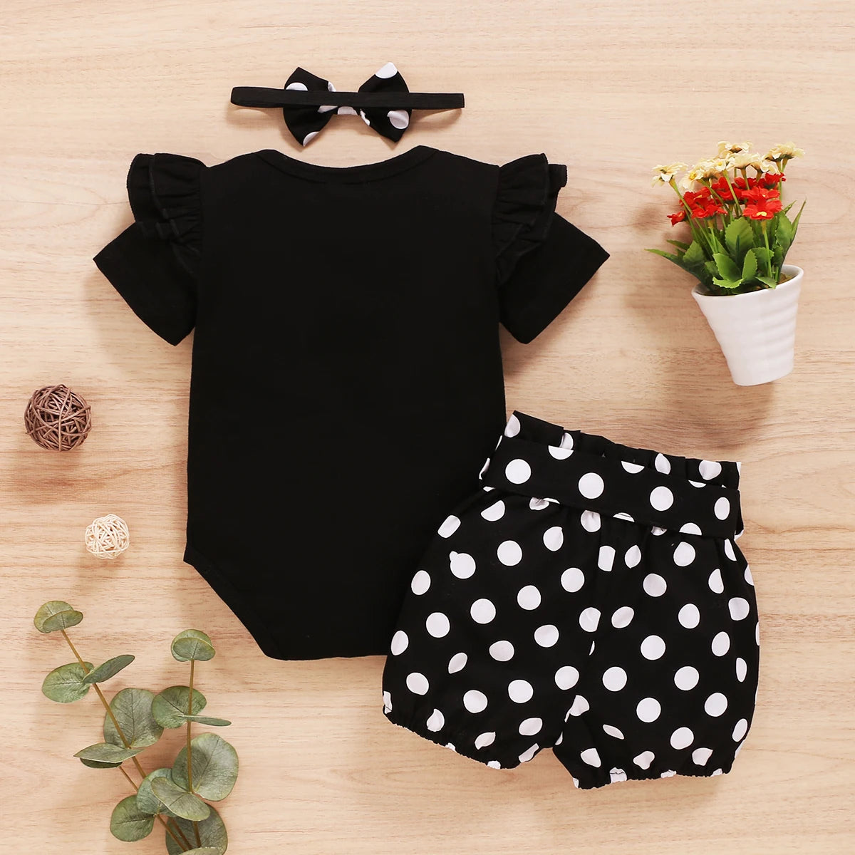 Baby Girls' 2-Piece Polka Dot Short Set