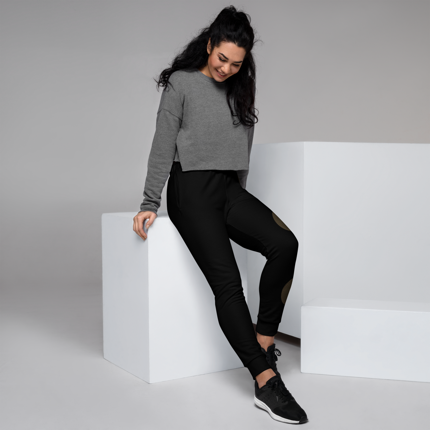 Nubian Luxe Joggers – Black & Gold for Women