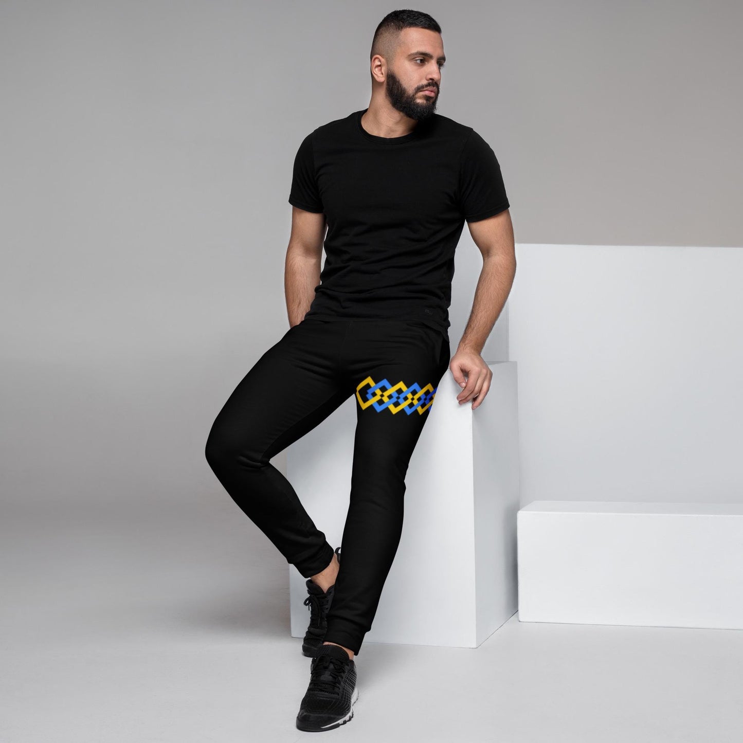 Coordinated Argyle Joggers for Men